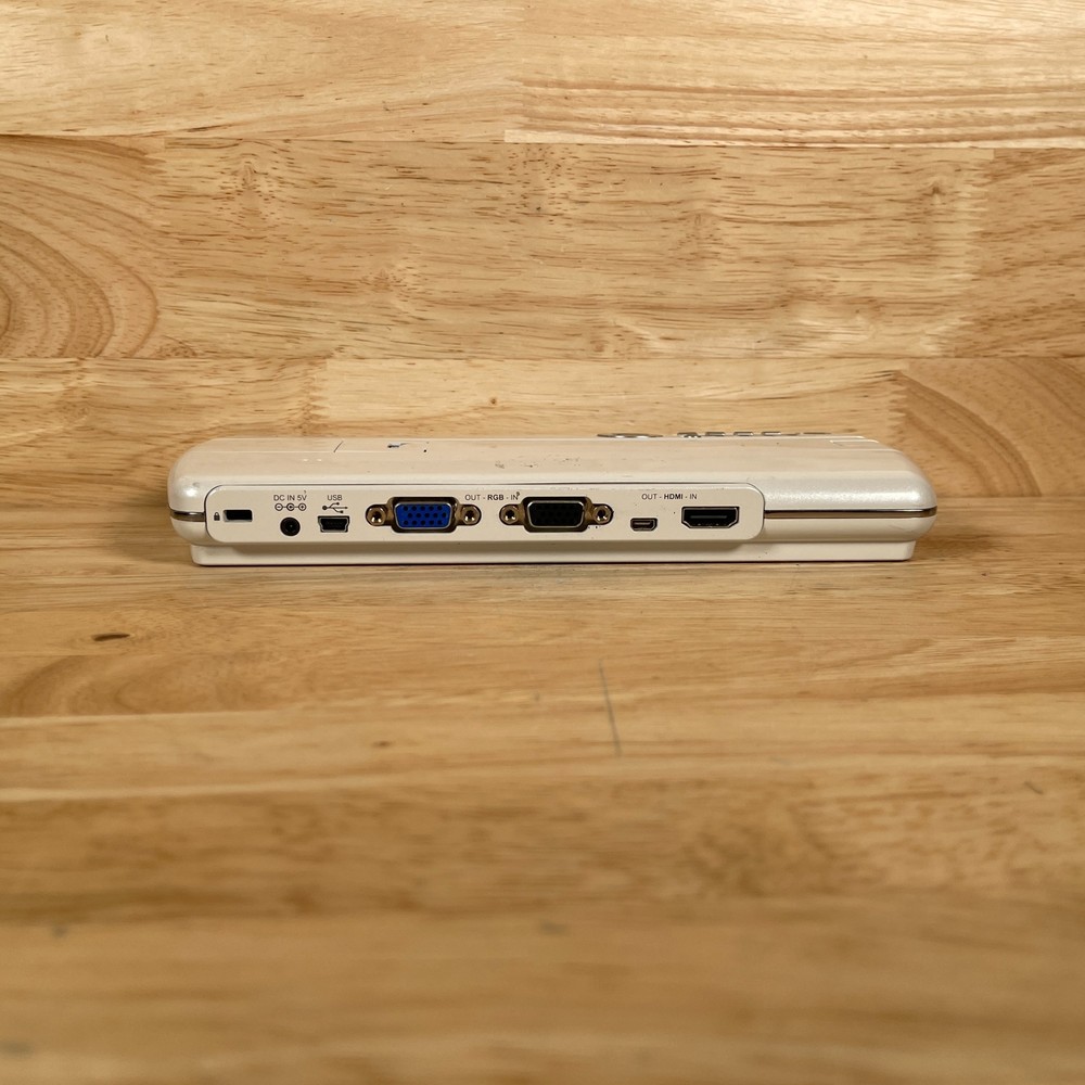 Elmo MO-1 White Portable 5MP Overhead Visual Presenter 5-Volt DC Document Camera