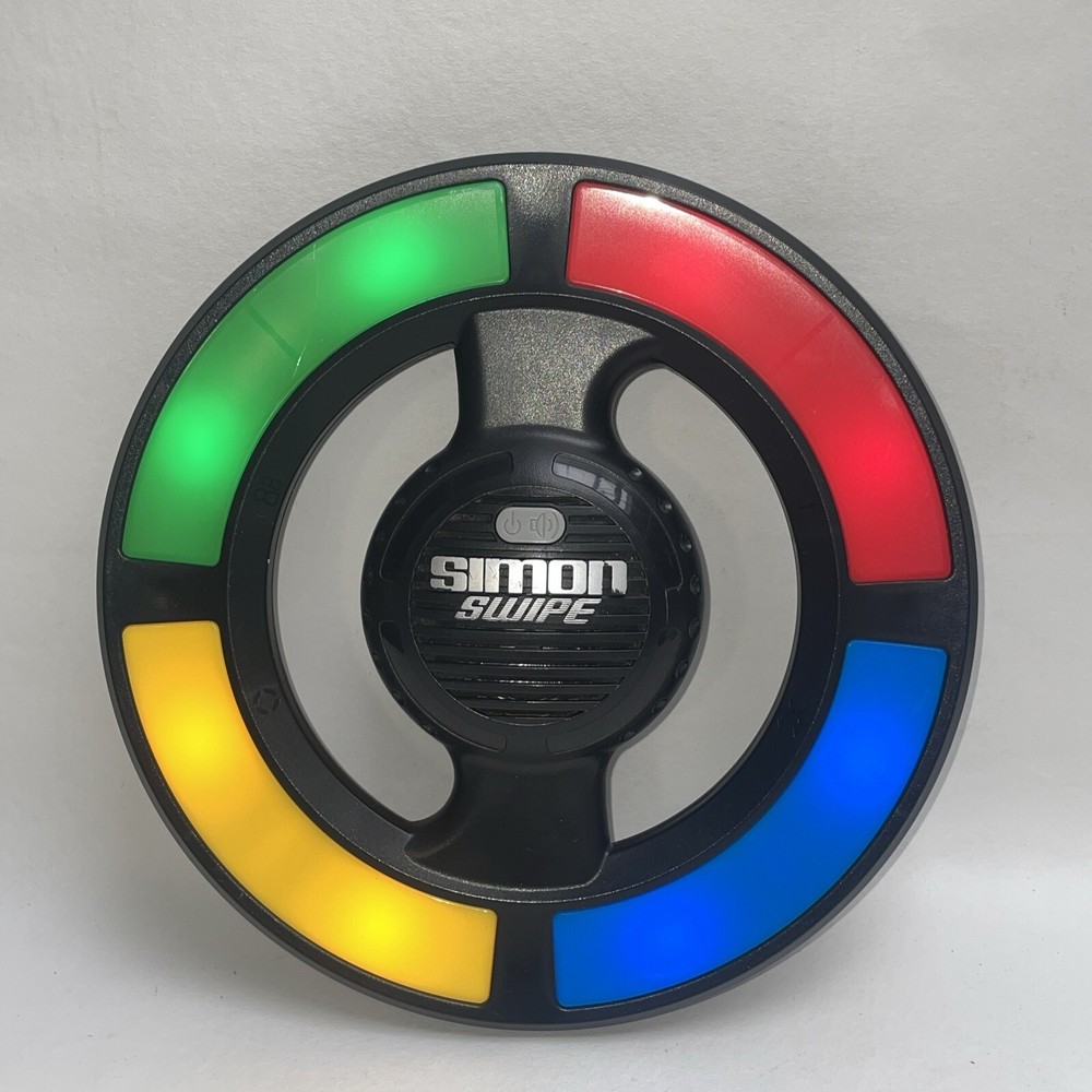 Simon Says Swipe Hasbro Handheld Electronic Memory Game 2013 Tested Working