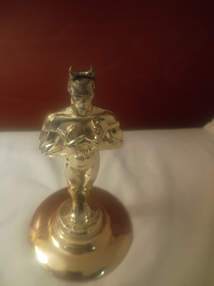 Hollywood Devil Metal Statue