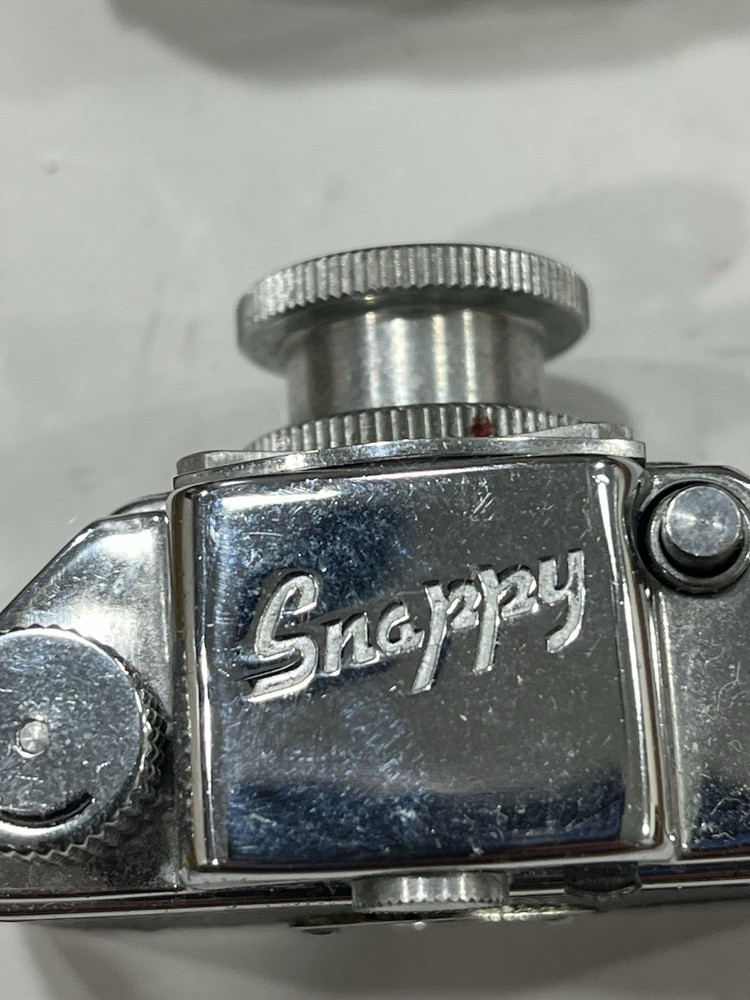 2 Tiny Vintage Collectable Cameras; Snappy-Made In Japan Untested
