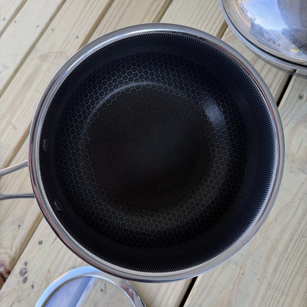 Hexclad Hybrid Cookware 10 Piece Set Preowned Great Condition