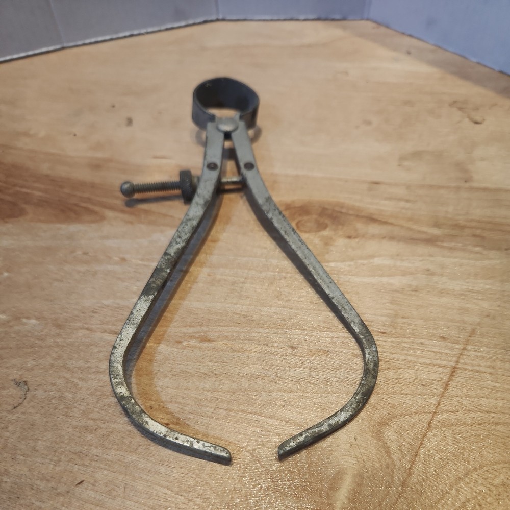 General Caliper - USA - Outside