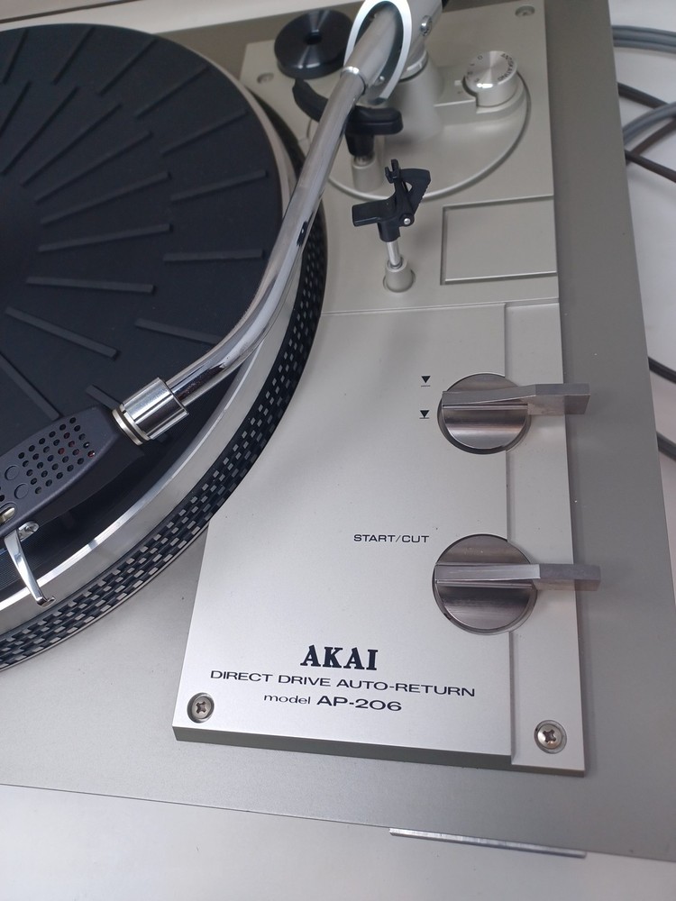 Akai AP-206 turntable Vintage