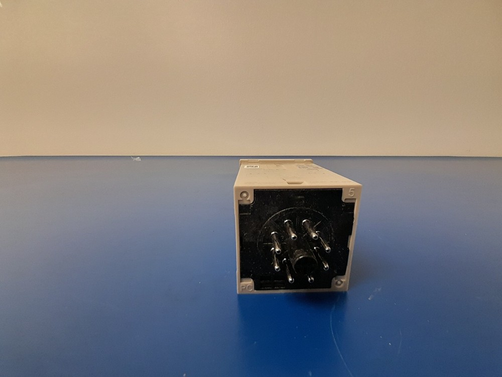 OMRON H3CA-8-AC100/110/120 Timer