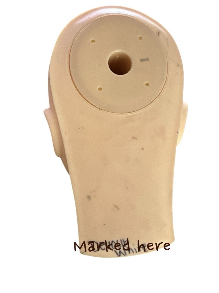 2 Manikin Faces 1 Celebrity MSG-3 Massage & Make-up Face Head One Never Used