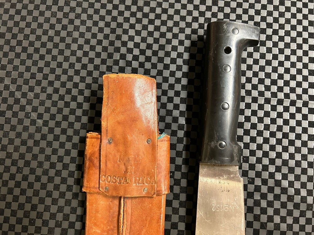 Corona No 152 Machete