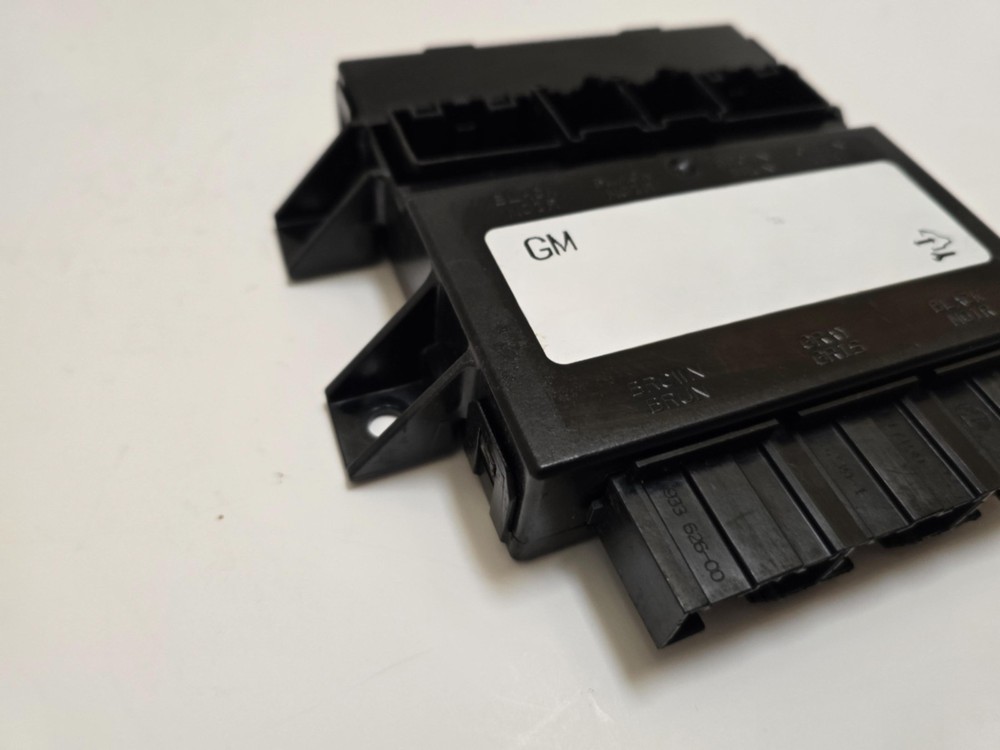 2007-2013 Silverado Sierra Escalade Heated Seat Memory Control Module 20870471