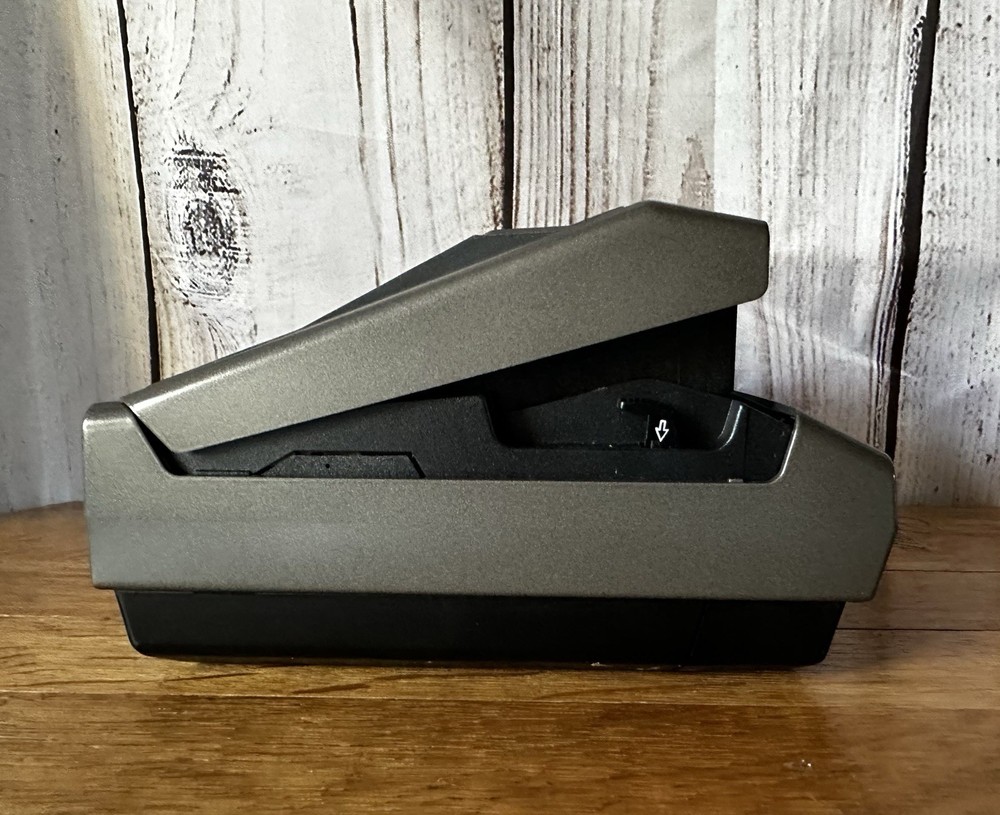 Vintage Polaroid Spectra System Camera With Black Hard Case - Untested