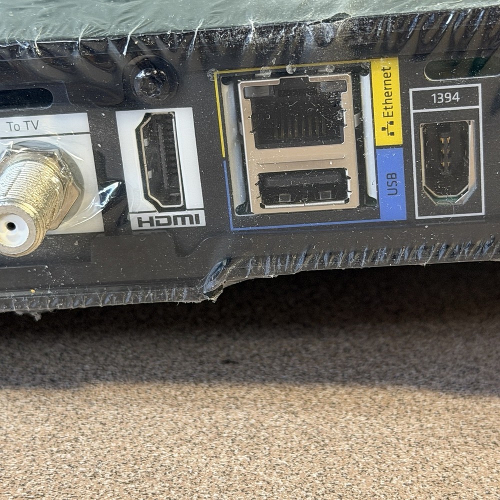 Xfinity - Comcast Cable Box Model PR150BNM W/Cords, Remote & Battery