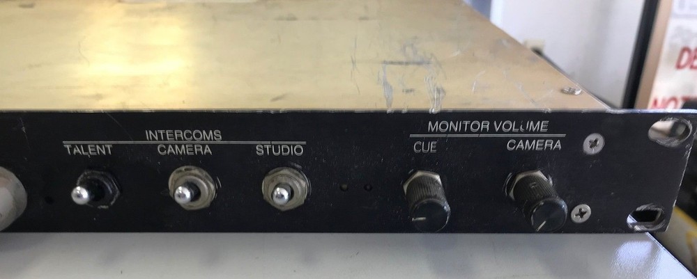 Intercom Cue Selector