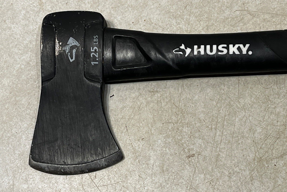 HUSKY 1.25 LB CAMP AXE