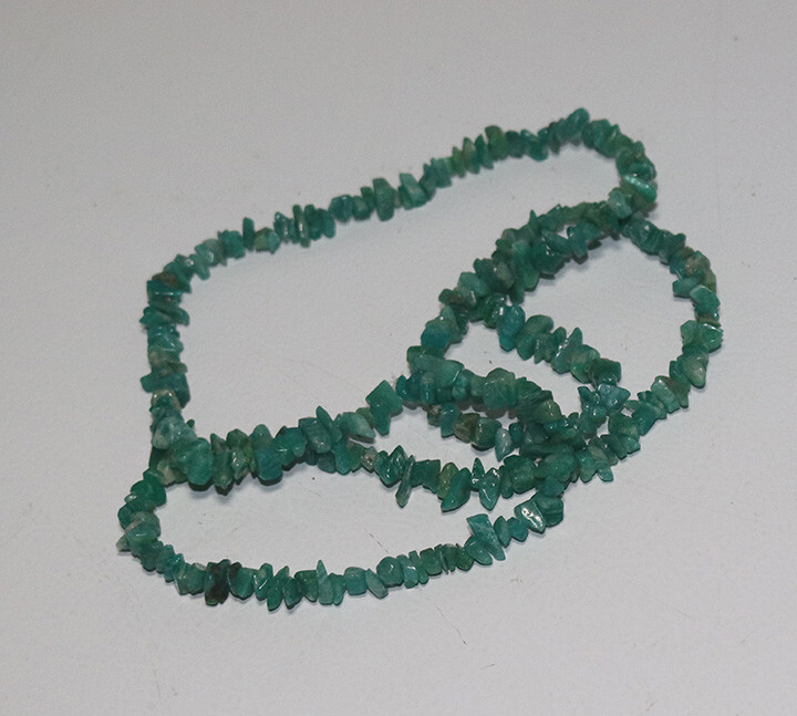 Jade Chip Nugget Gemstone Strand Necklace 34”
