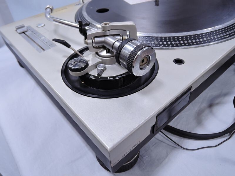 Technics SL-1200MK3DS Direct Drive DJ Turntable