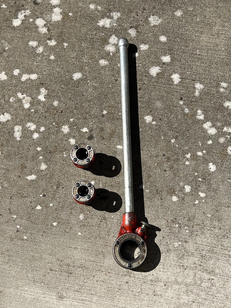 RIDGID 11-R PIPE THREADER RATHET AND HANDLE