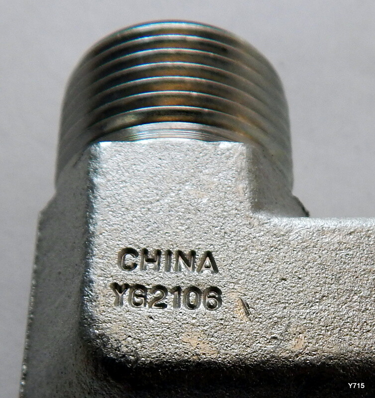 1-1/8" x 1-1/16" 90° Pipe Fitting YG2106