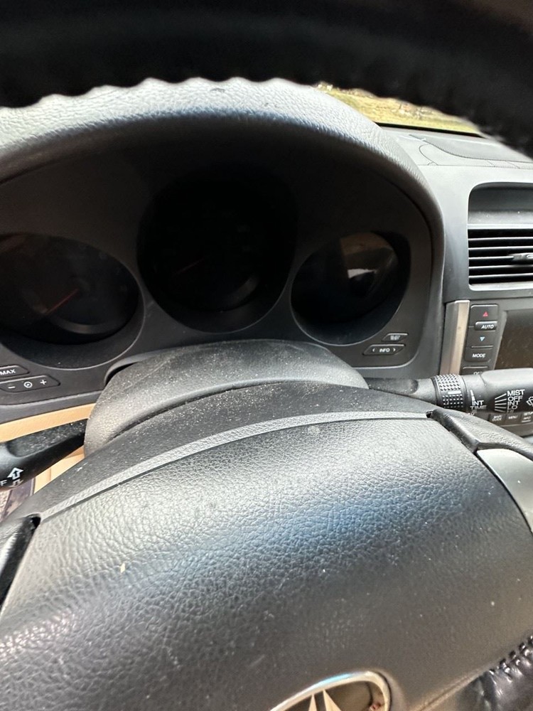 TL 2004 Wiper Arm OEM