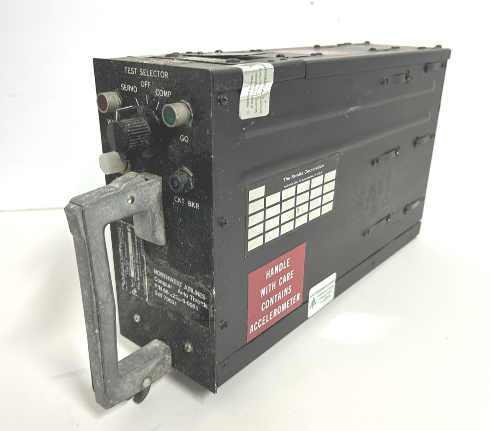 Bendix Aircraft Autothrottle Control Computer P/N 3757204-1