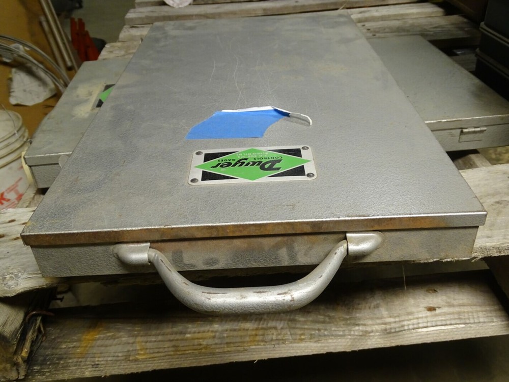 Dwyer Air Velocity Meter , No. 400