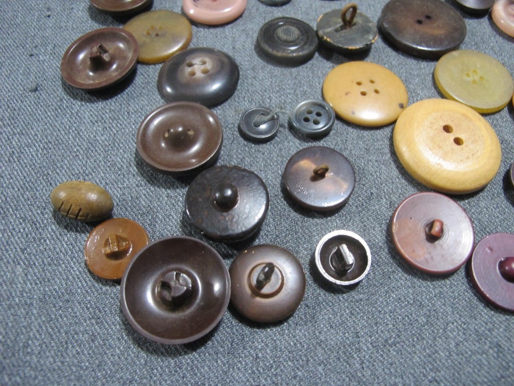 Vintage assorted wood, plastic, celluloid & others brownish buttons