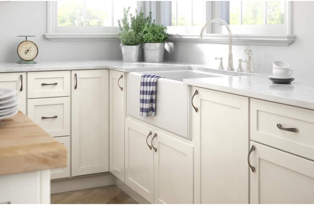 Brainerd P18007 V-VBC-C Dual Mount Flight Cabinet Hardware Handle Pull Bronze