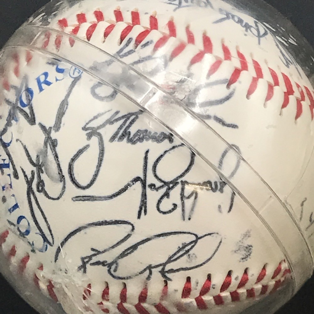 Incredible Multi Signatures Baseball Minn Twins