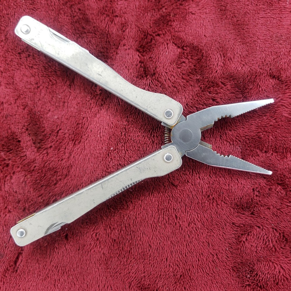 🔪 Vintage Sheffield 1200E Folding Multi-Tool - Pliers, Knife, Screwdrivers