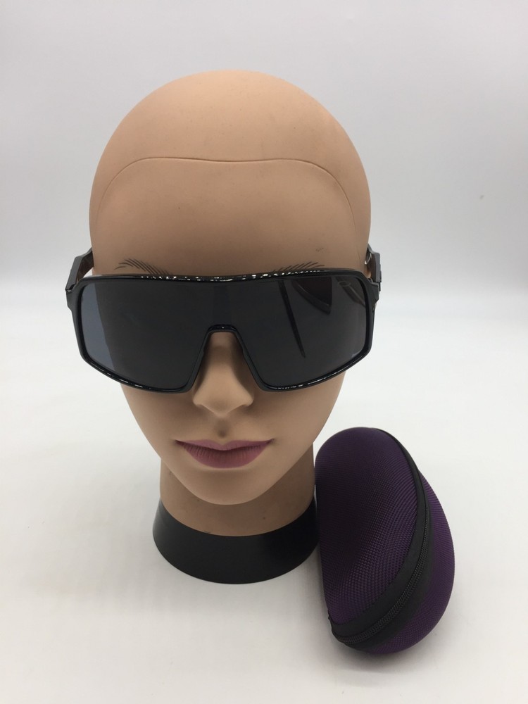 Oakley Active Black Sunglasses Blue Lens