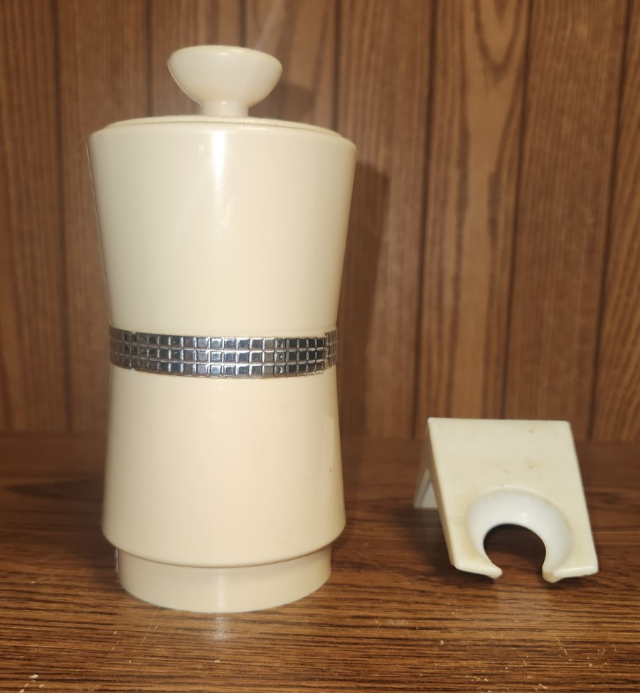 Dixie Cup Dispenser
