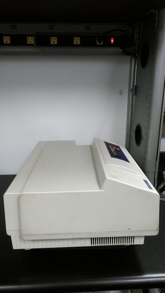 Molecular Devices SpectraMAX Gemini Microplate Spectrophotometer