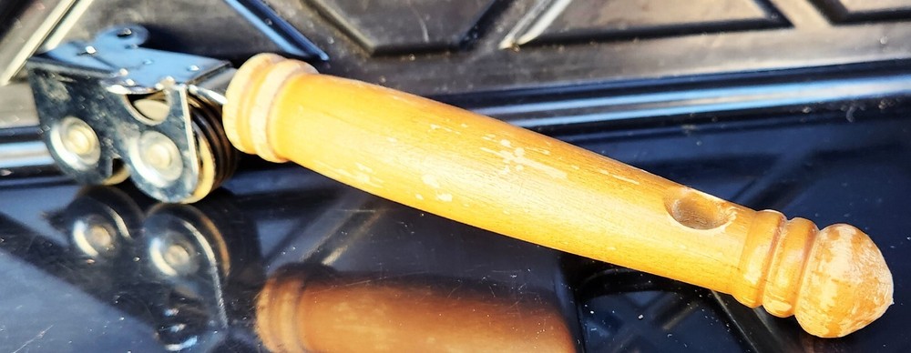 Vintage Ekco Pull Through Chrome Plated w/ Wood Handle Knife Sharpener (EUC)