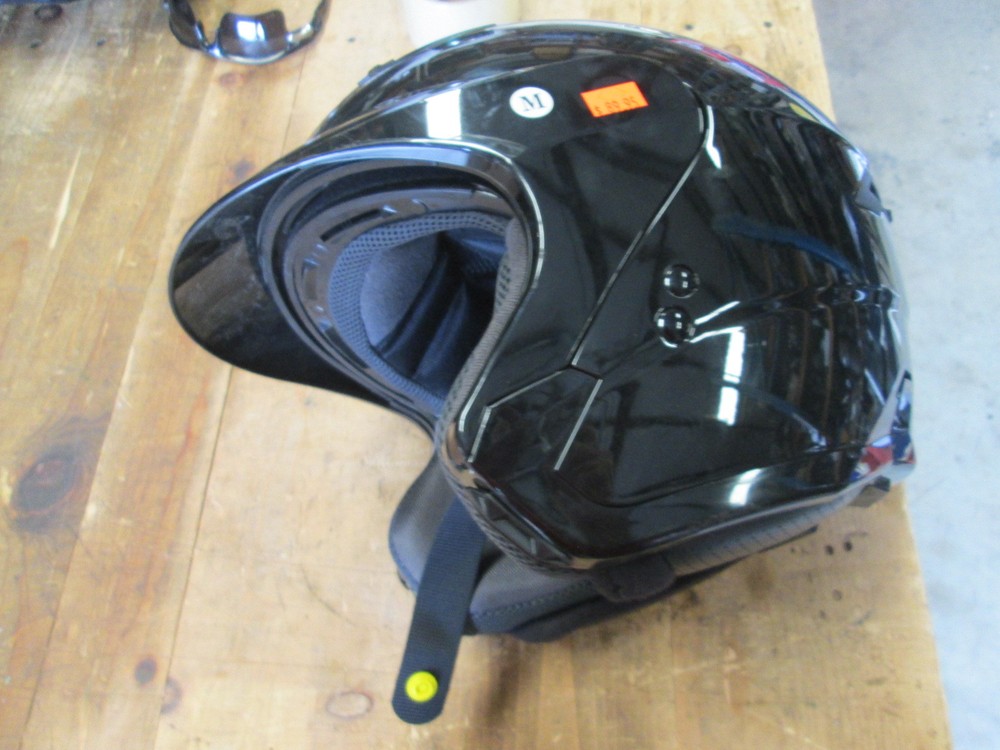 G Max Helmet, Medium, New-Display Item Only, Never Worn, Light Scuffs