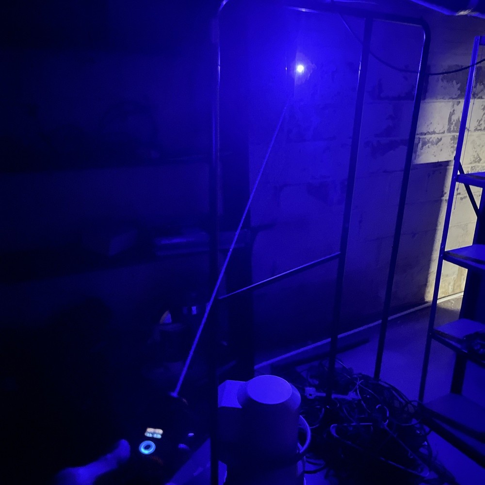 1mw Adjustable Focus BLUE Laser Pointer Pen 520nm-500 Visible Beam Light