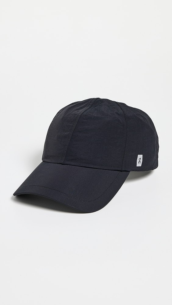 OnCloud ON Cap Black OS Performance Hat Adjustable Lightweight Unisex NWT
