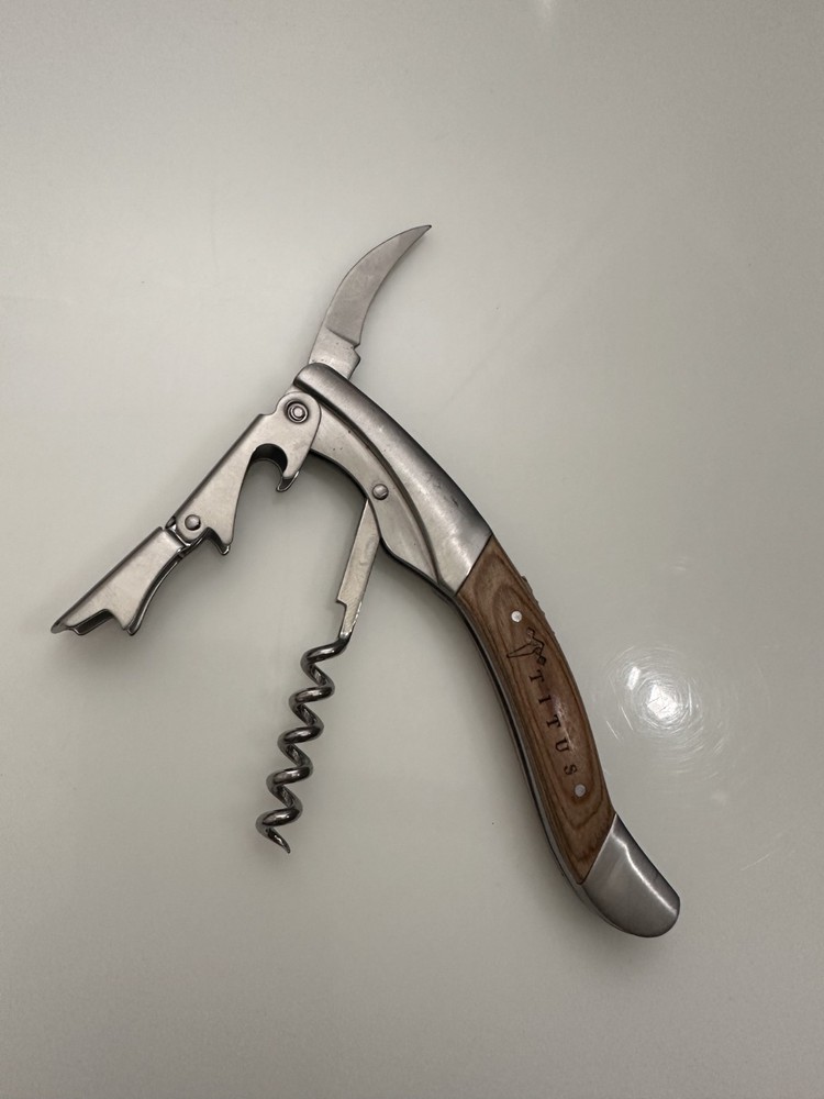 Vinstyle TITUS Hefty Waiters Corkscrew Wine Key Opener