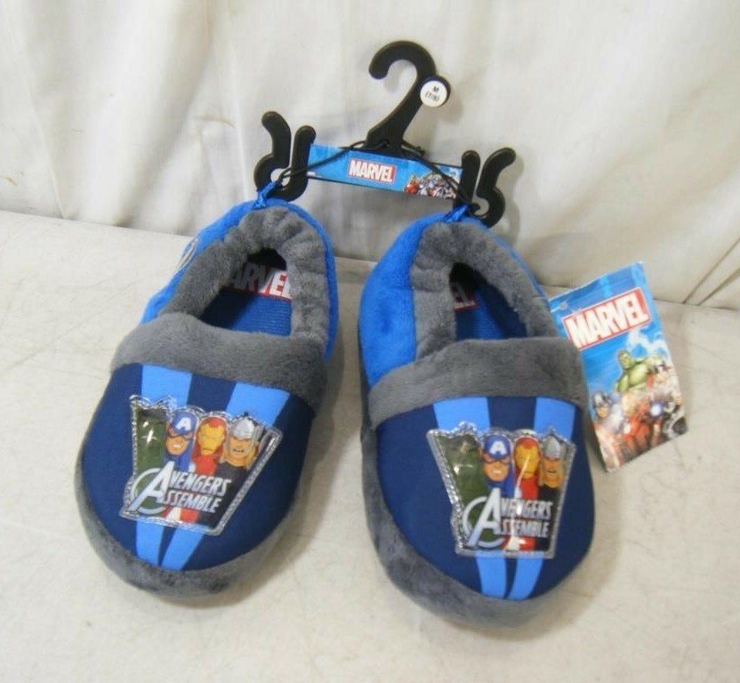 MARVEL AVENGERS ASSEMBLE TODDLER PLUSH SLIPPERS, SIZE M 7/8 NEW WITH TAGS