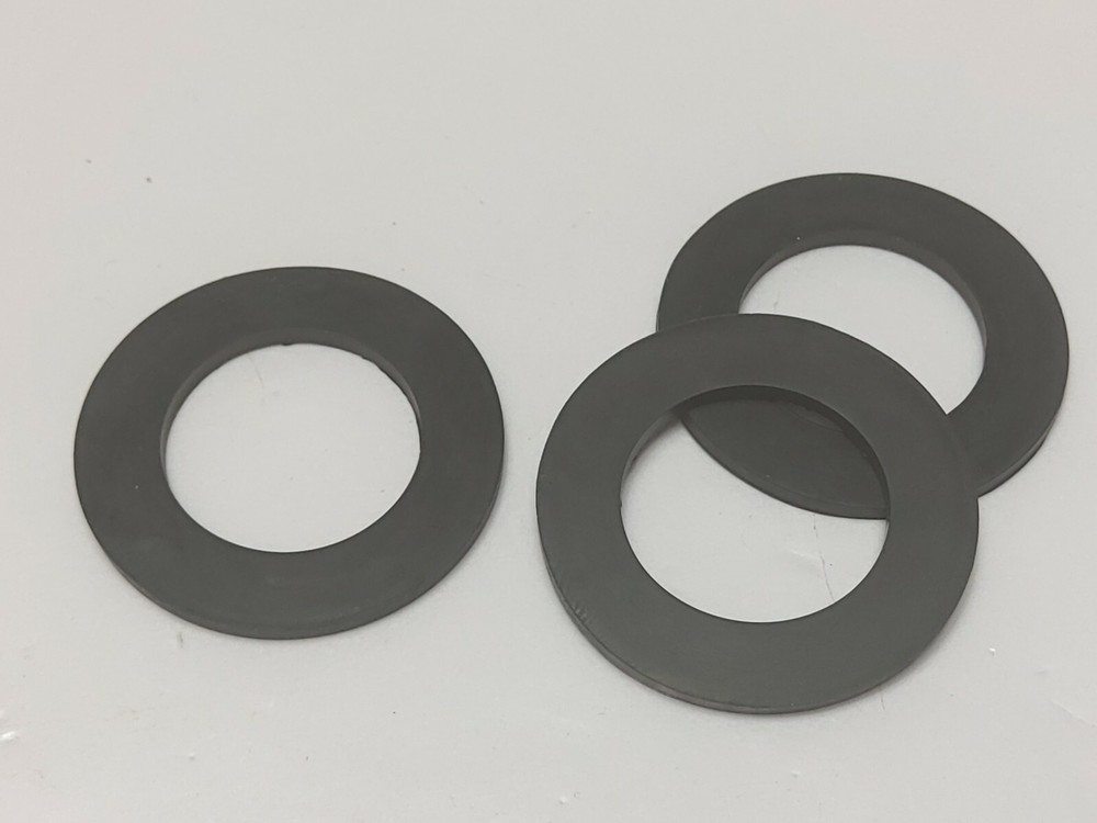 LOT OF 3 MAX POST RETAINERS EE39608 (NEW)