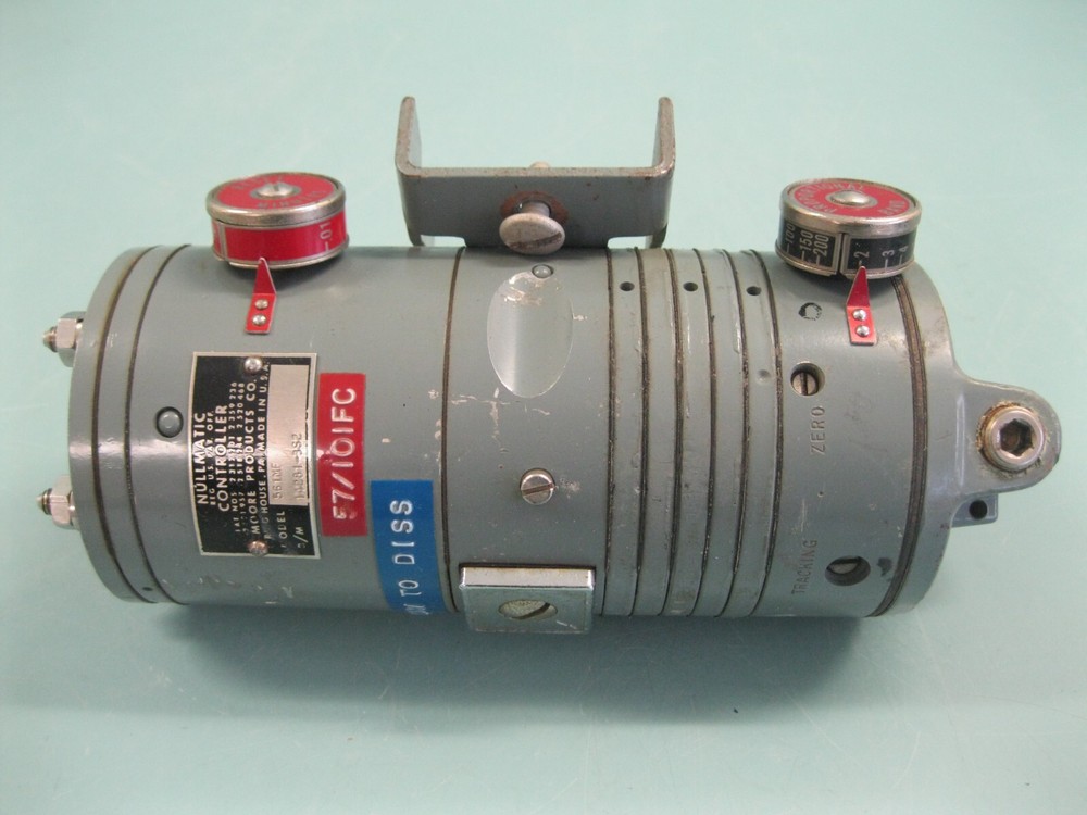 Lot (2) Nullmatic 561MF Controller G19