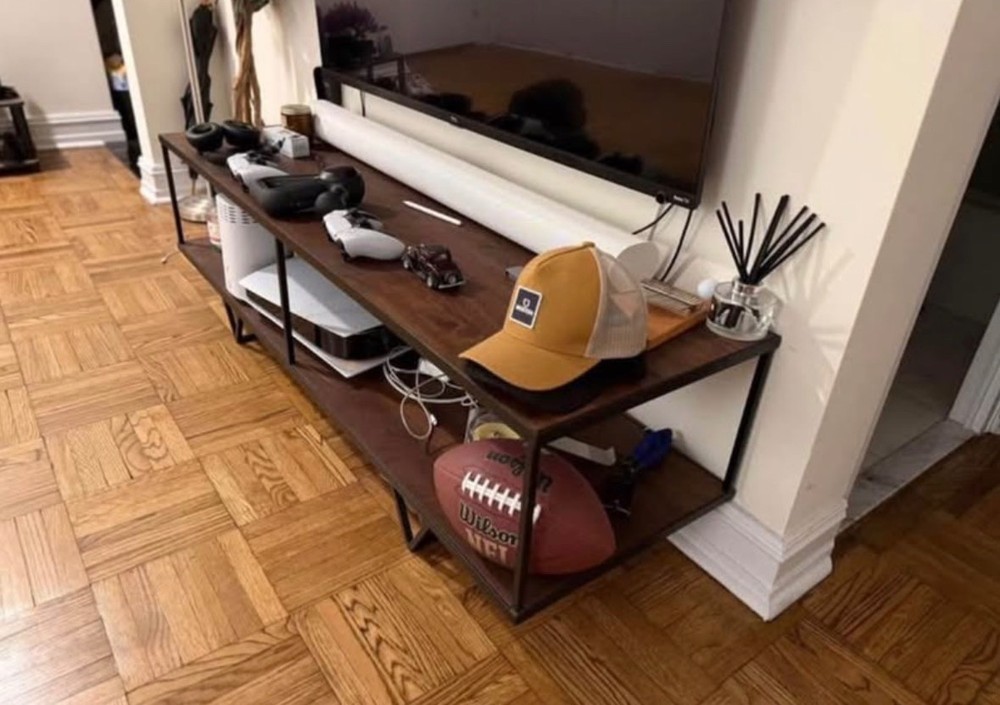 tv stand (real oak, made in Nepal)