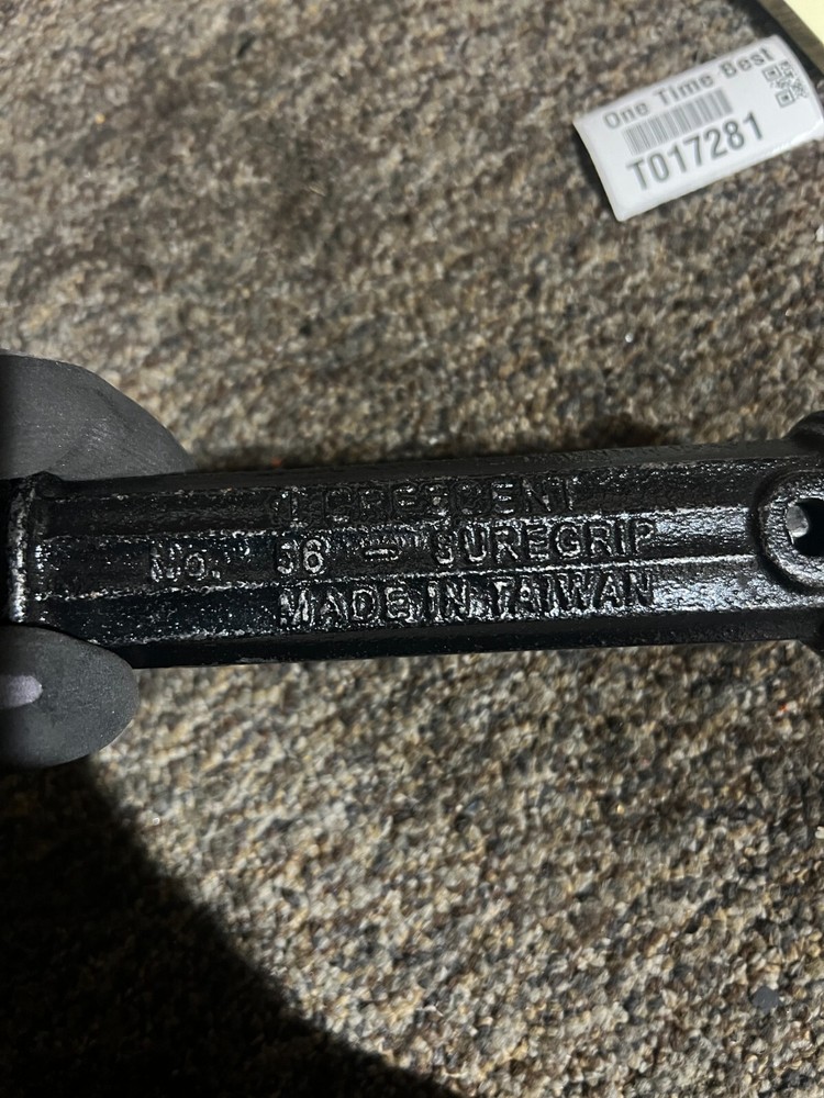 Crescent No. 56 Suregrip Cast Iron Nail Puller Tool Vintage Heavy Duty Black
