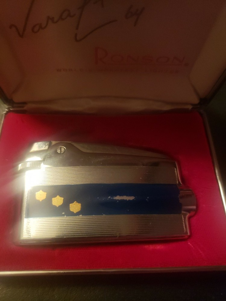 Ronson Varaflame RARE DESIGN LIGHTER WITH CASE