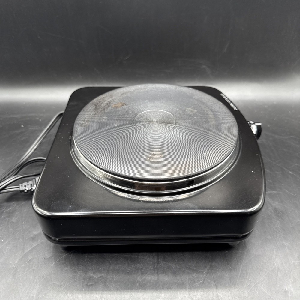 Oster Solid Single Burner CKSTSB100-B Adjustable Temperature Solid Disk Black