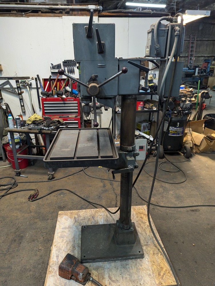 DoALL 20" Geared-Head Drill Press Model D-20100