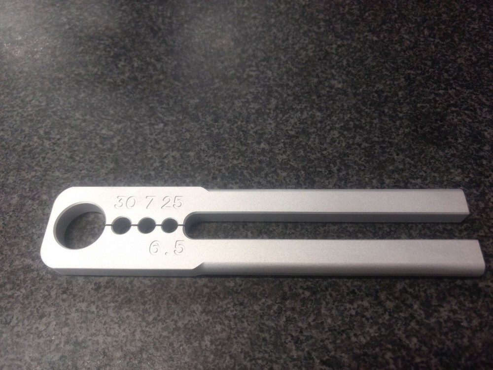 Davidson Bullet Puller, Plier Style, .30, 7MM, 6.5MM and 25 Caliber.