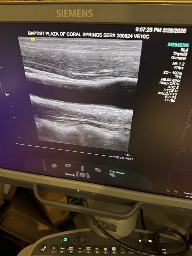 Siemens Acuson 9L4 Multi-D Transducer Probe