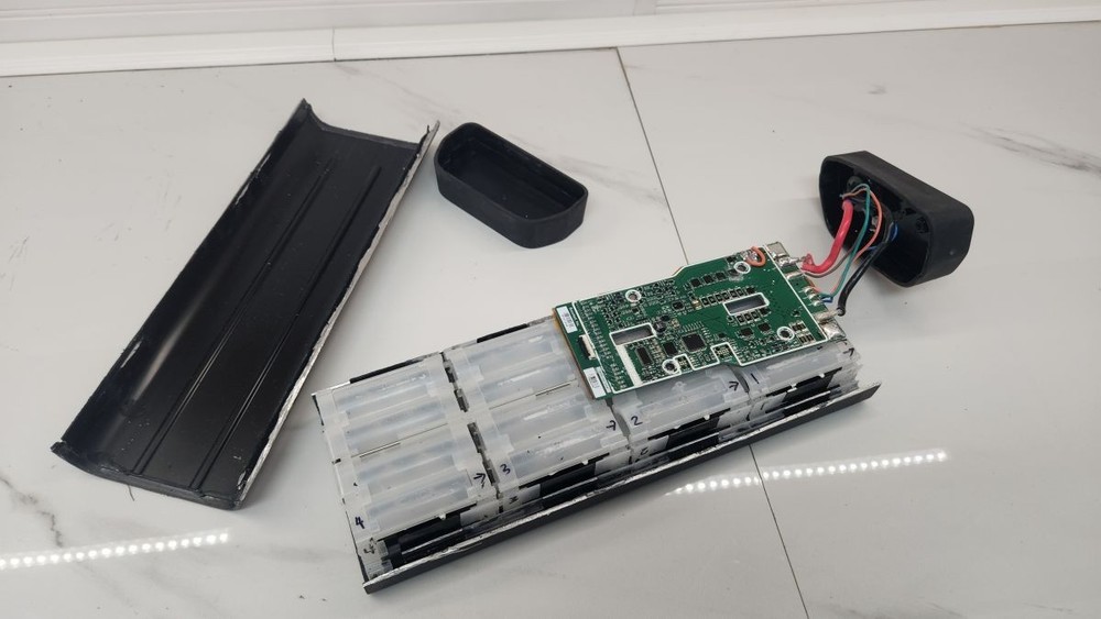 Boosted Scooter Battery Casing Hardware Cell Holders BMS Board – Parts Only