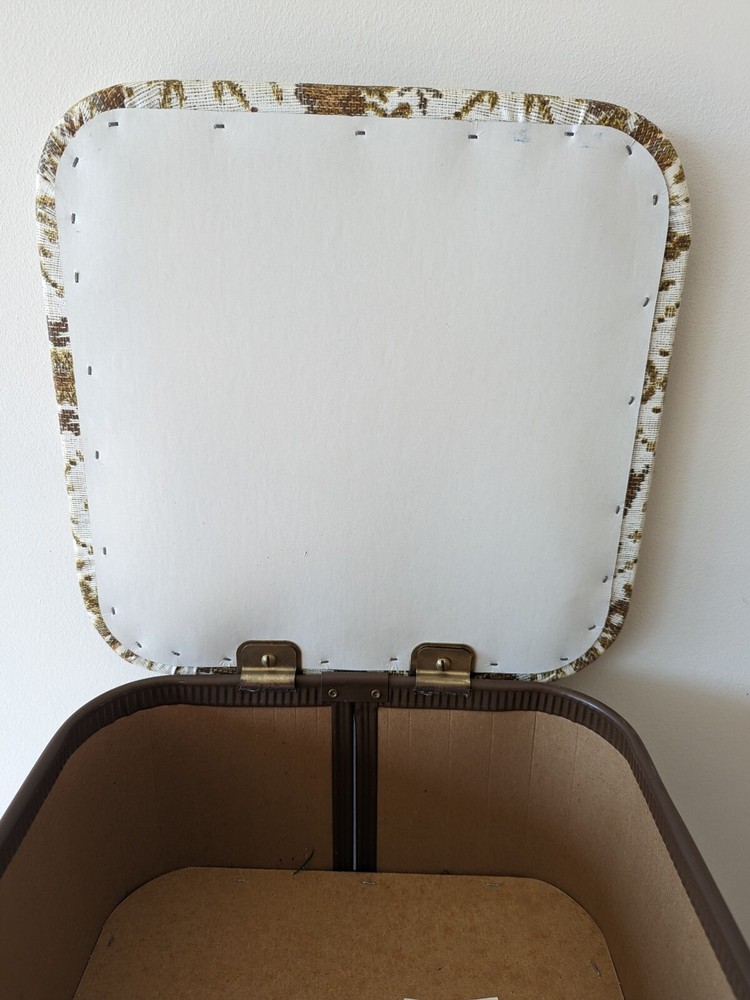 Vintage Redmon Co. Sewing Box Basket Hinged Lid