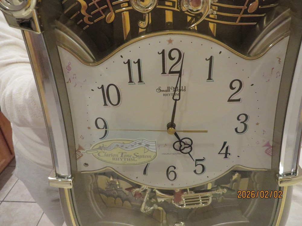RHYTHM CLOCK - CTS Carnival - NIB