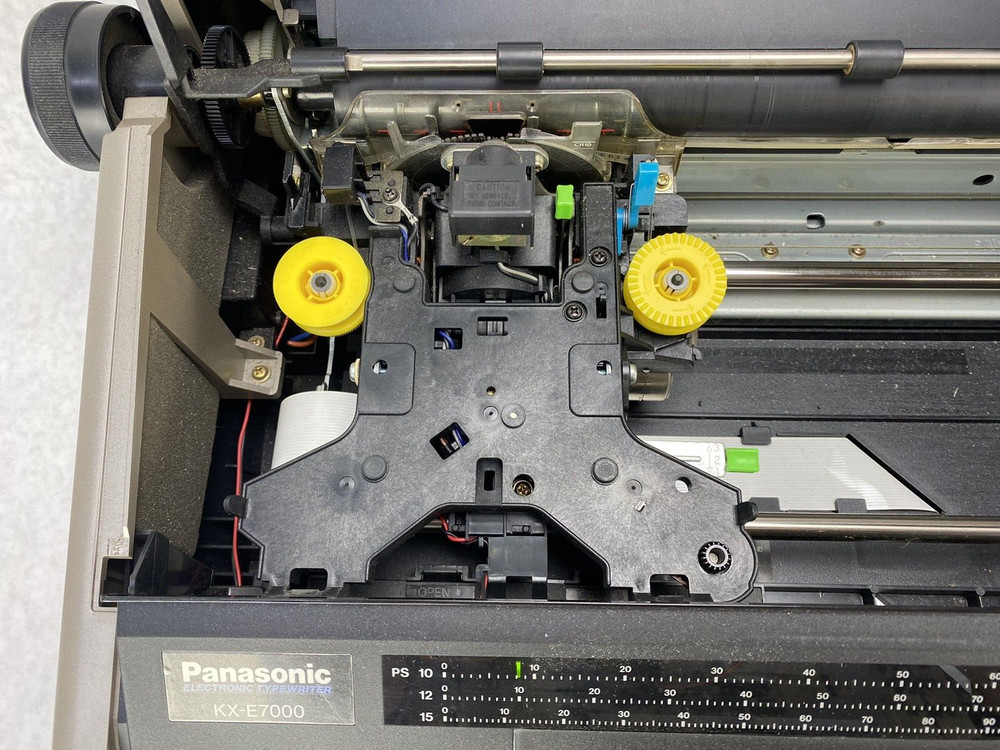 DEFECTIVE Panasonic KXE7000 Electric Typewriter G3D