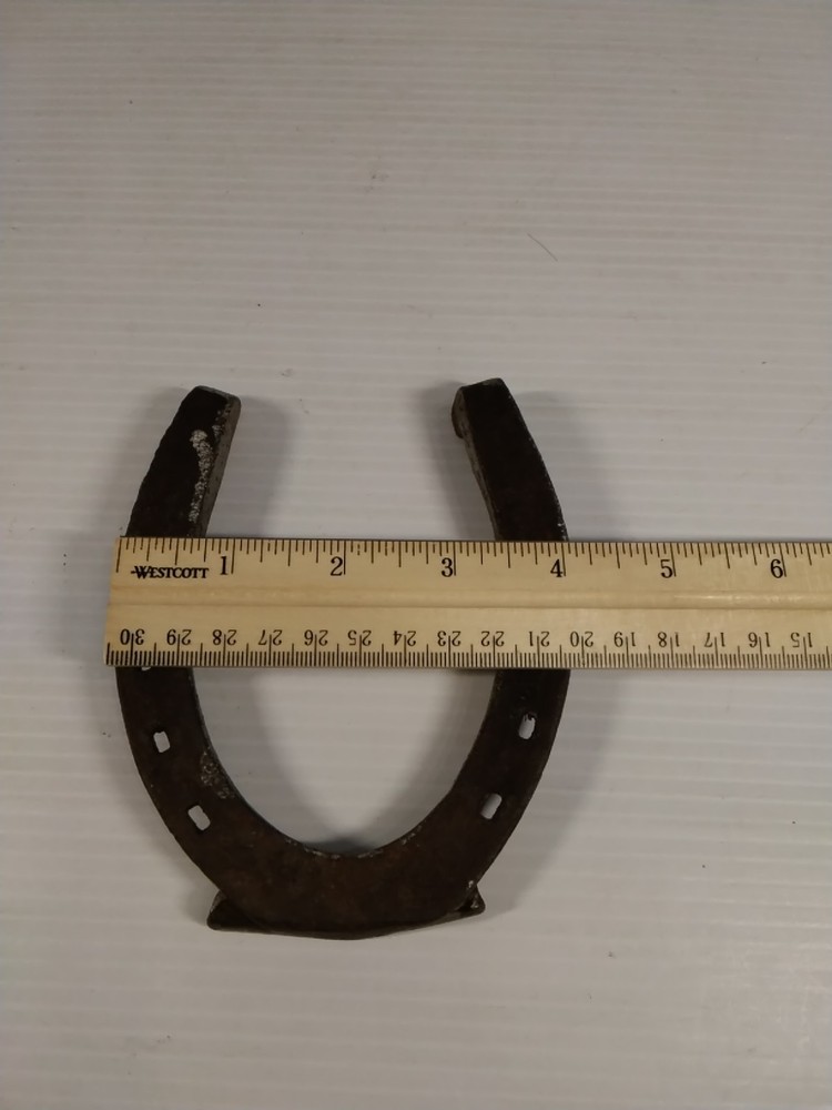 horse shoe
