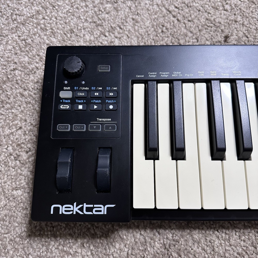 Nektar Impact GX49 49-Key USB Midi Keyboard Controller Works Tested